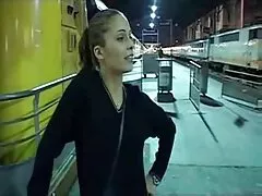 ロシアの黒の靴下は若いヌード 無料 女 アダルト